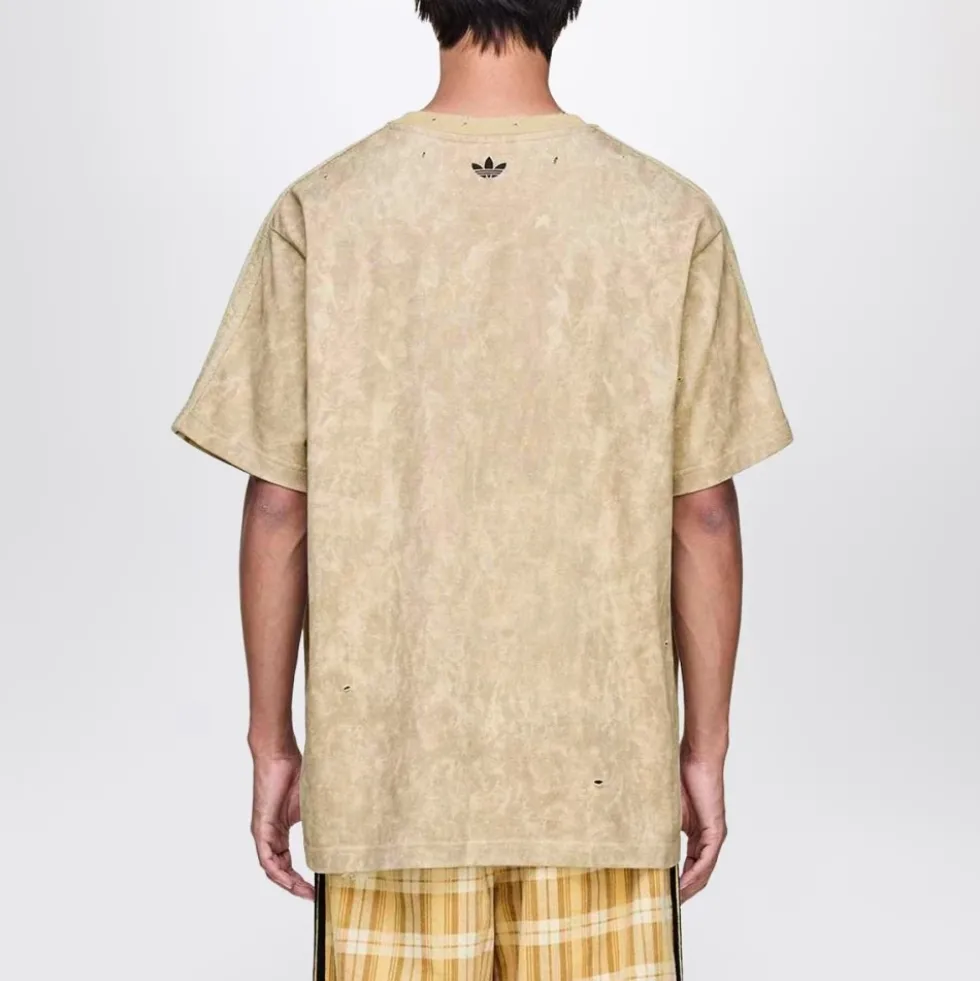 ADI006 T-Shirt