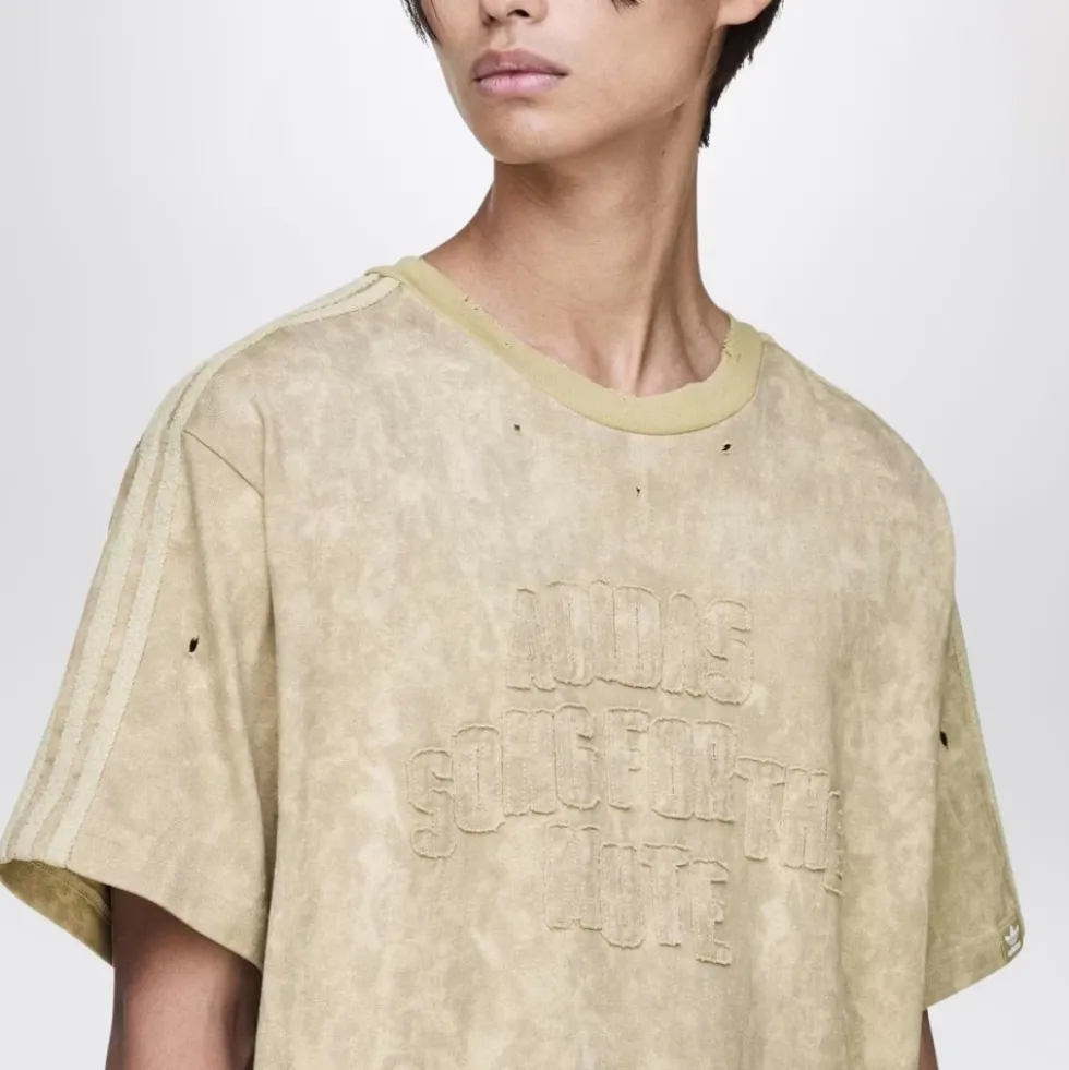 ADI006 T-Shirt