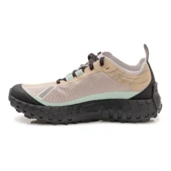 001A Sneaker