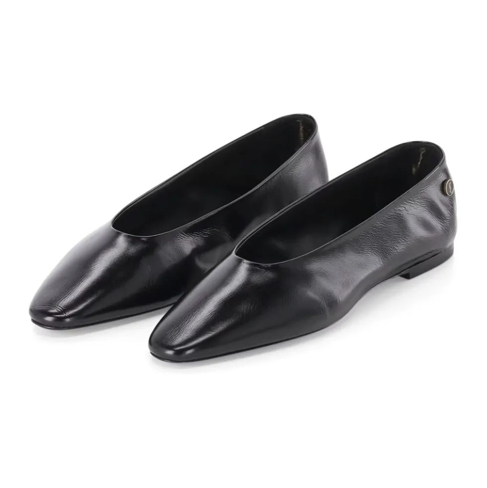 Ballerinas