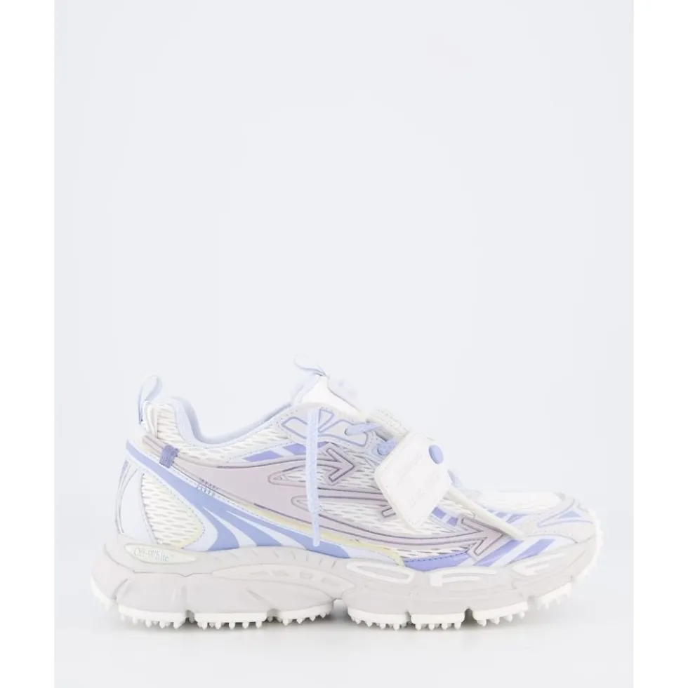 Be Right Back Sneaker