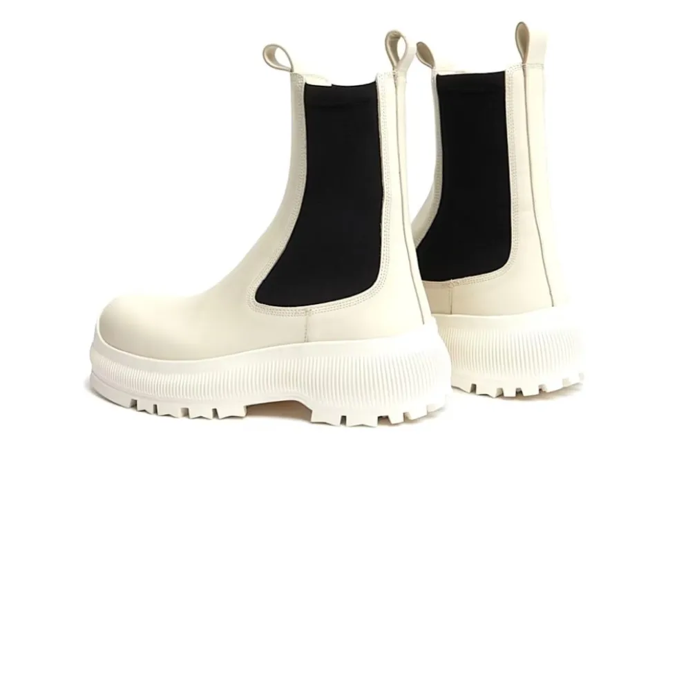 Chelsea Boot