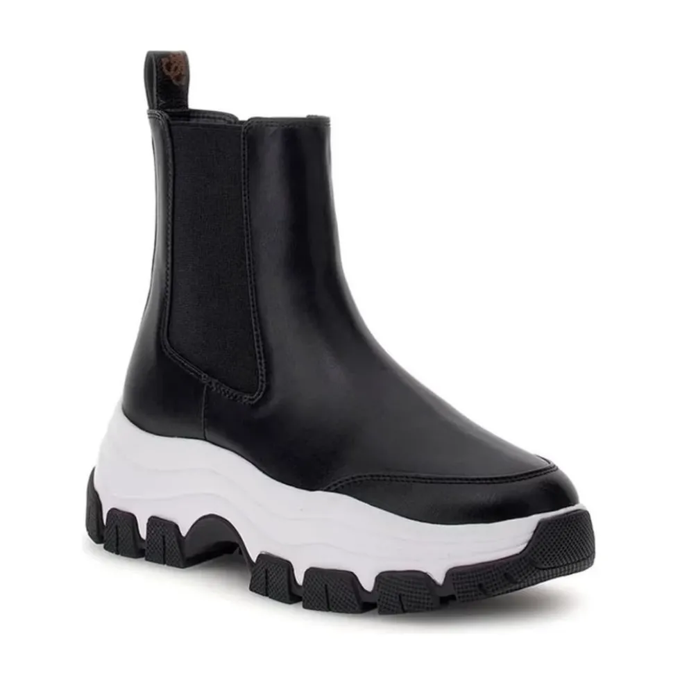 Chelsea Boots