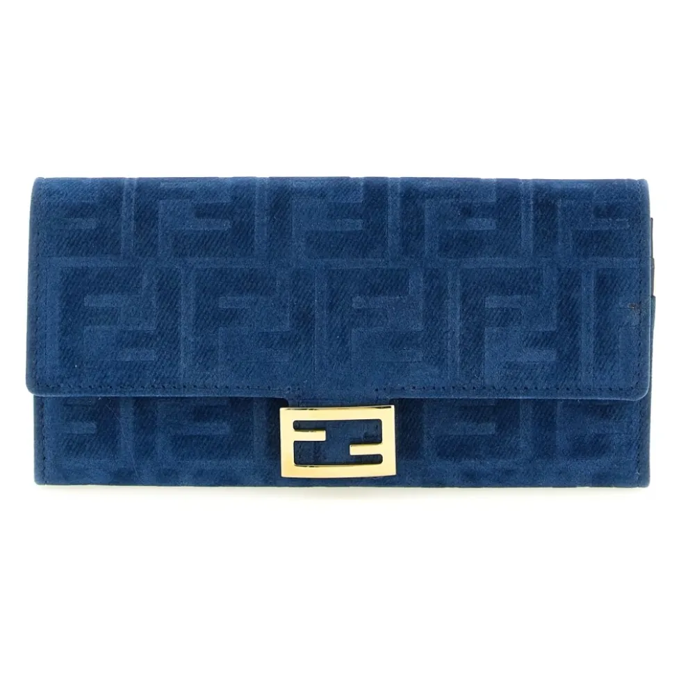 Continental Baguette Wallet on Chain
