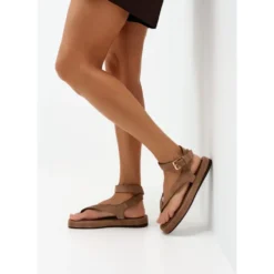 Desert Strap Suede Sandals