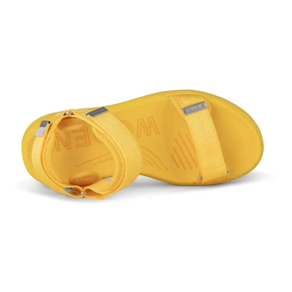 Farverig Frugtsandal med Natural Soft-teknologi