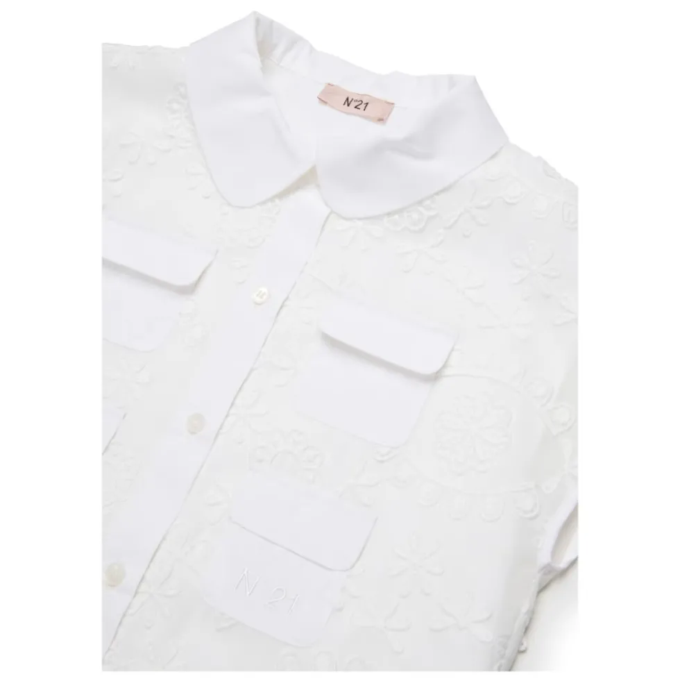 Floral Appliqué Four-Pockets Shirt