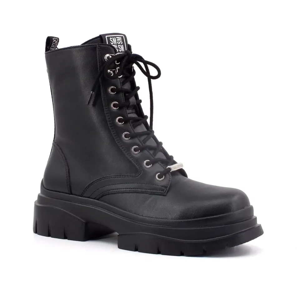 Lace-up Boots