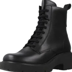 Lace-up Boots