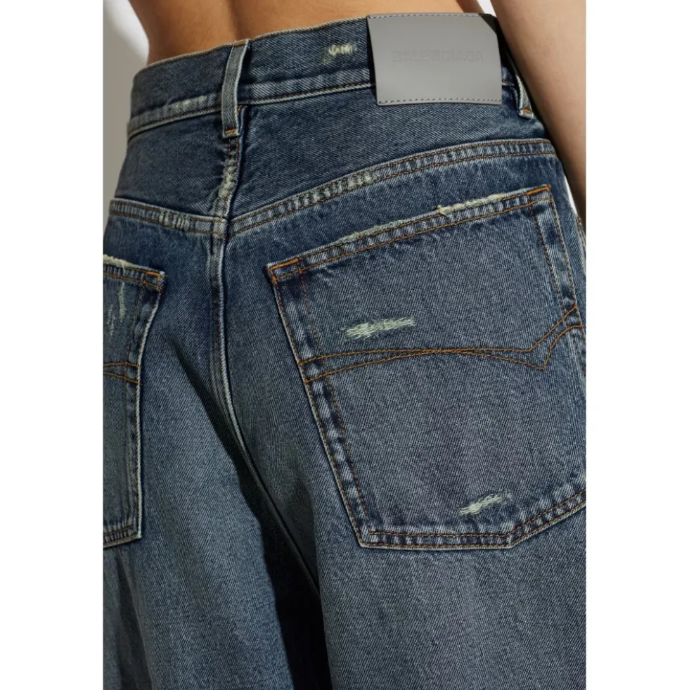 Low Crotch Baggy Jeans
