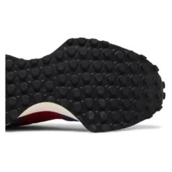 327 Sneaker