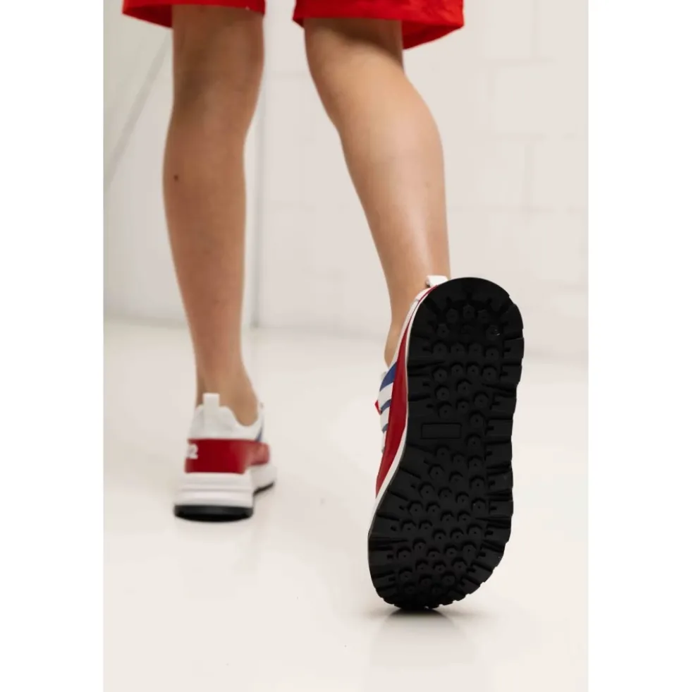 80197 02 Sneakers