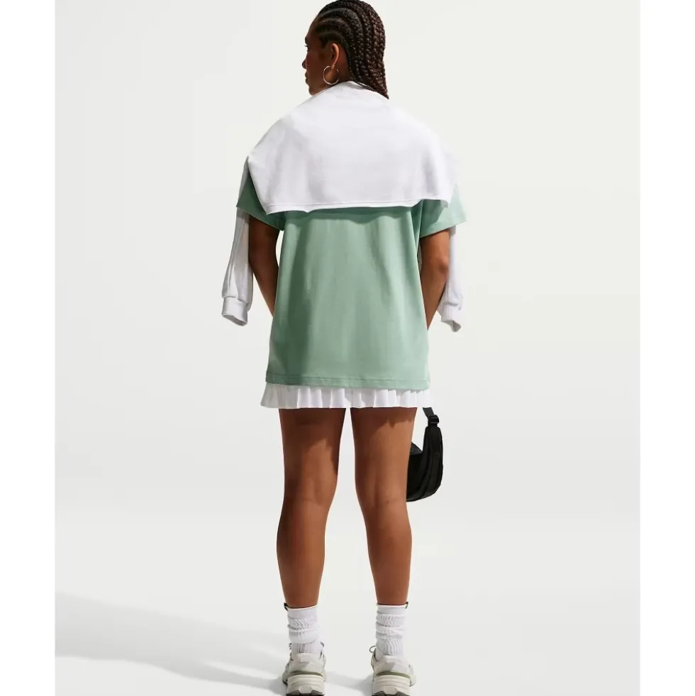 Sportswear Classic Oversized Cotton T-Shirt