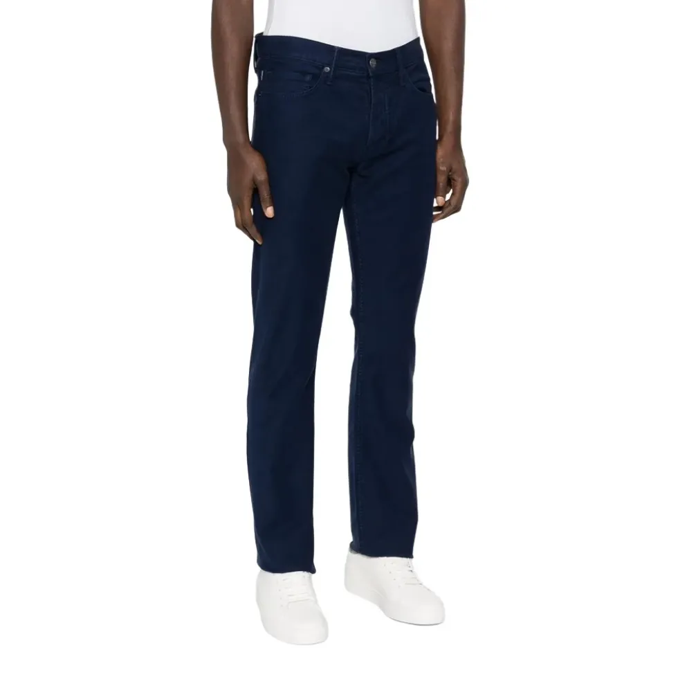 Straight Jeans