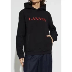 Sweatshirts & Hoodies
