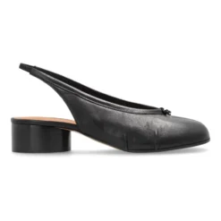 Tabi Pumps
