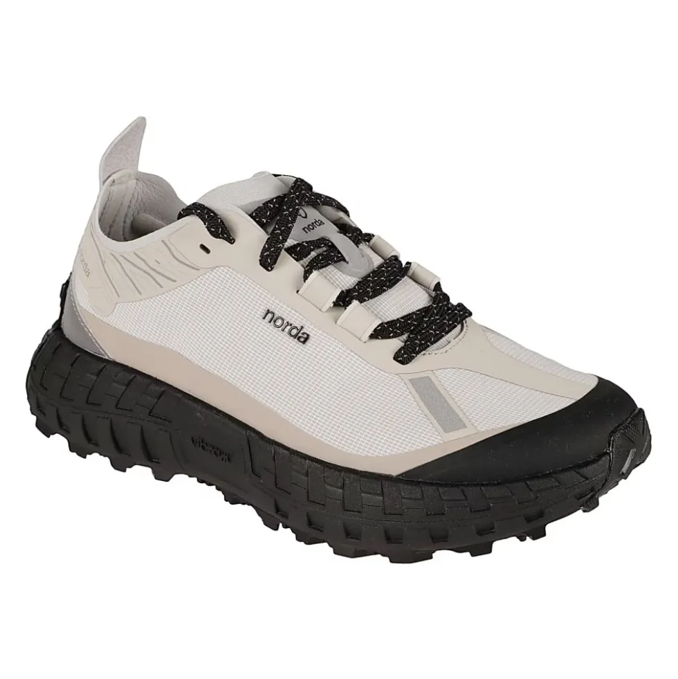 001 Trail Shoe