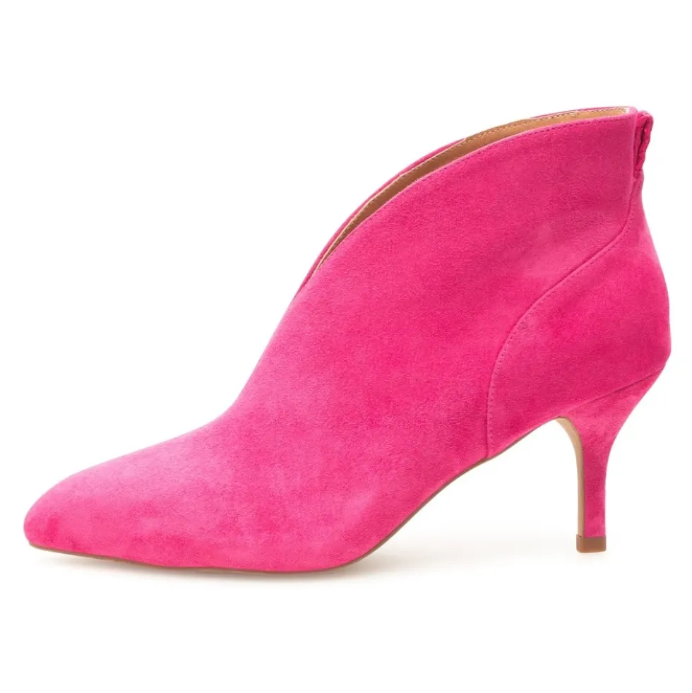 Valentine Low Cut Suede